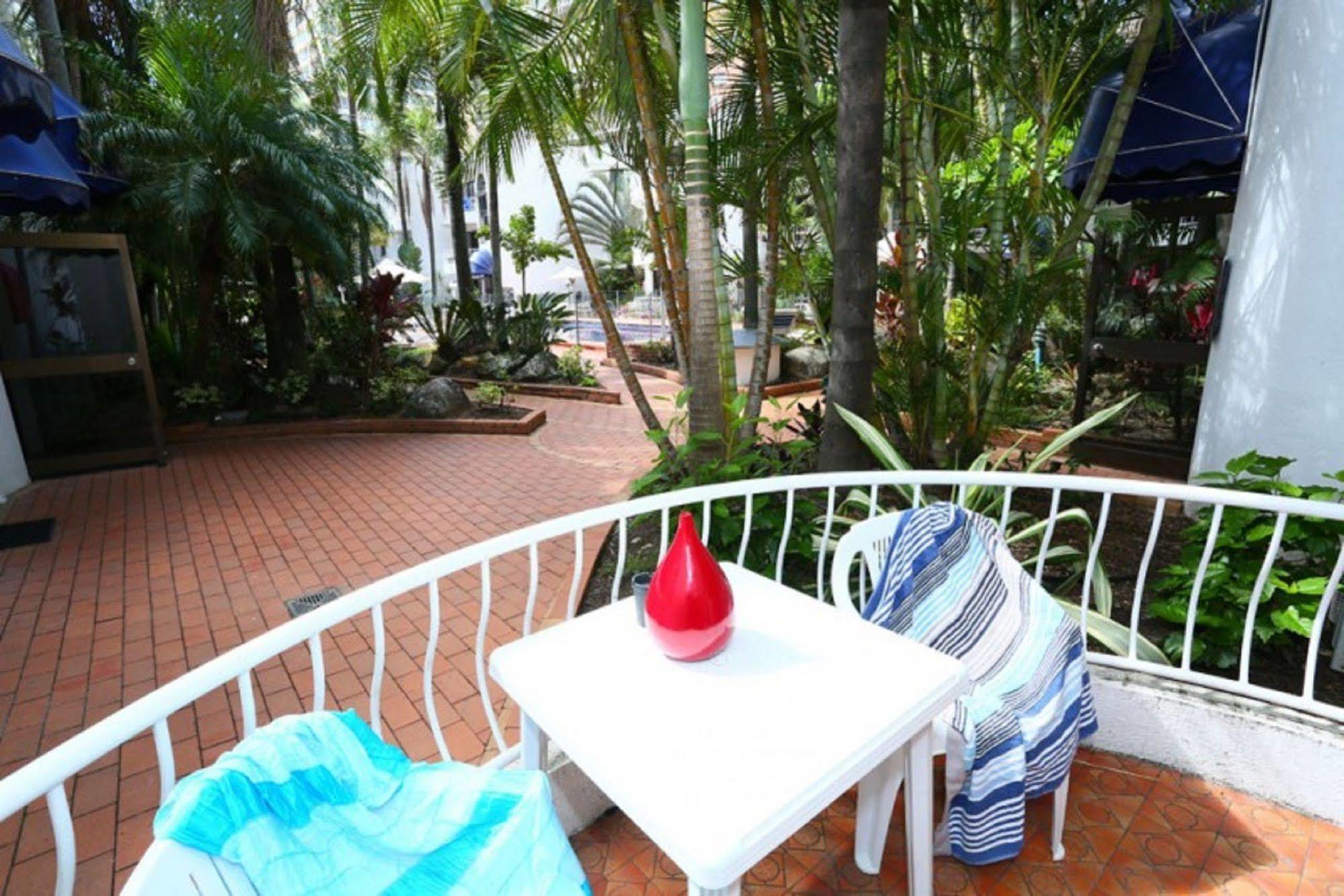 St Tropez Resort Gold Coast Exterior foto